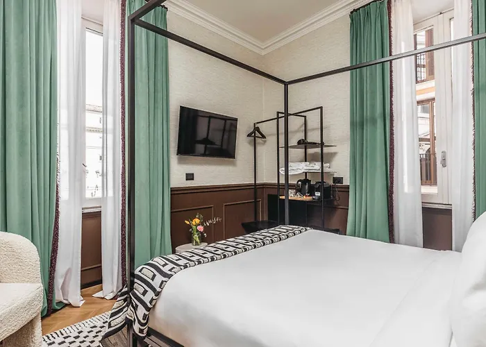 Πανσιόν The Couper Colonna 4*